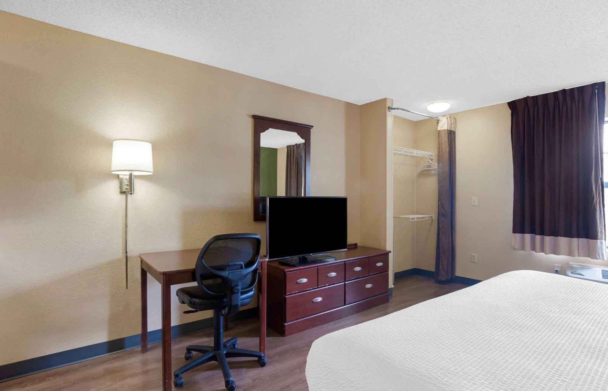 Extended Stay America Select Suites - Durham - University Ngoại thất bức ảnh