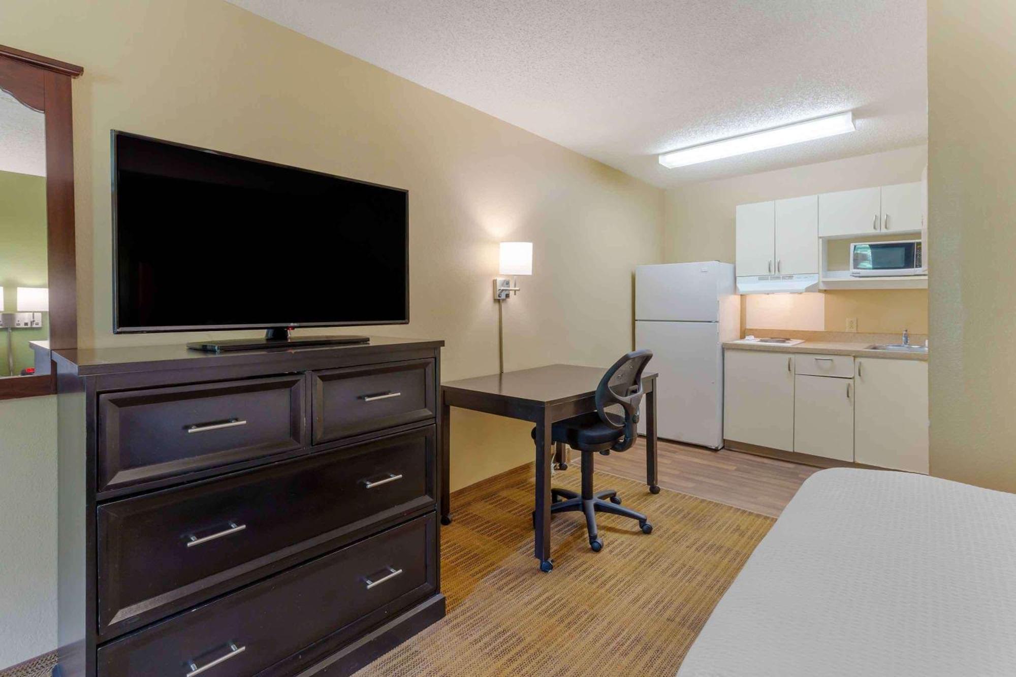 Extended Stay America Select Suites - Durham - University Ngoại thất bức ảnh